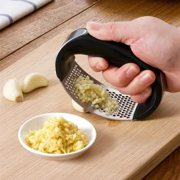 Stainless Steel Garlic Press Crusher Manual Garlic Mincer Chopping Garlic Tool Fruit Vegetable Tools Kitchen Accessories Gadget - Image 4